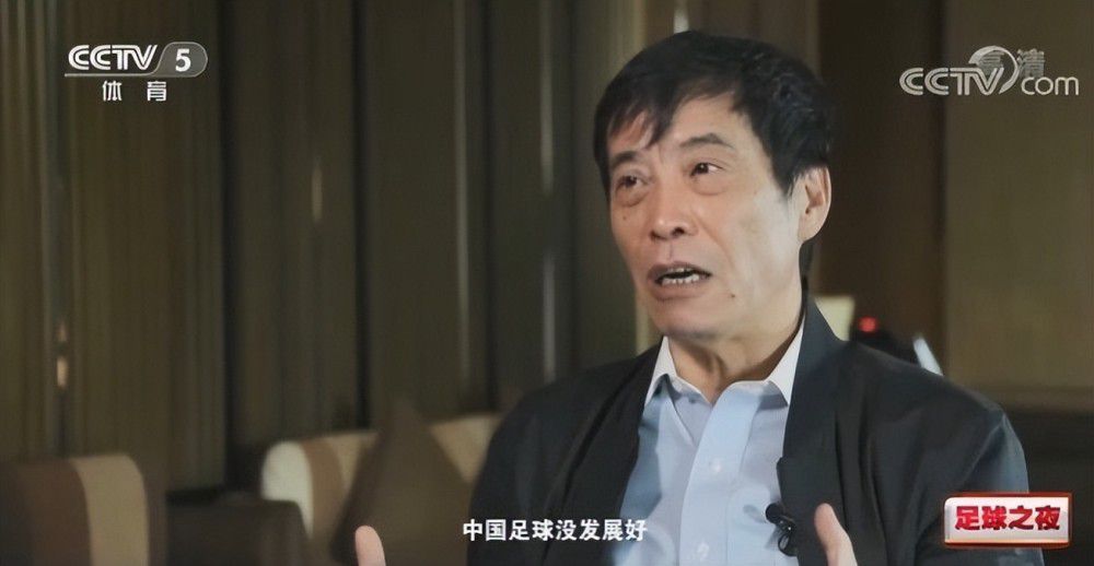 埃尔内尼与阿森纳的合同明夏到期，本赛季至今出战4场比赛，出场时间72分钟。